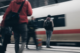 火车视频(10起惊险刺激的火车视频，让人惊魂未定！)